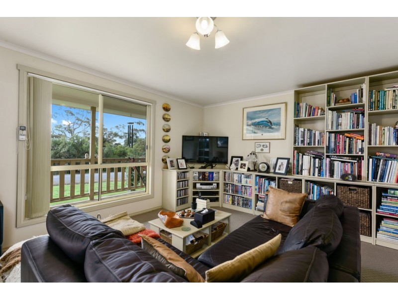 561 White Beach Road, White Beach TAS 7184