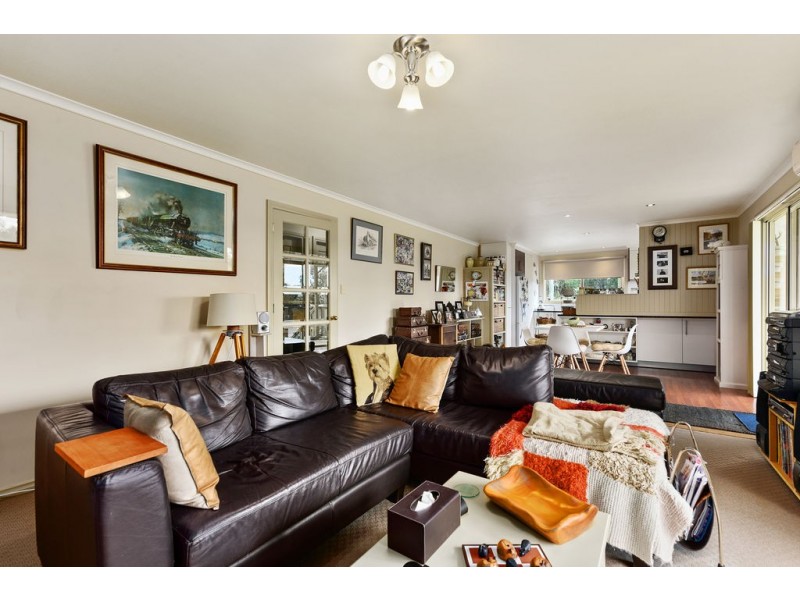 561 White Beach Road, White Beach TAS 7184