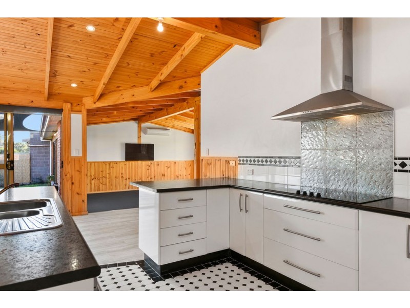 1 Young Street, Carlton TAS 7173