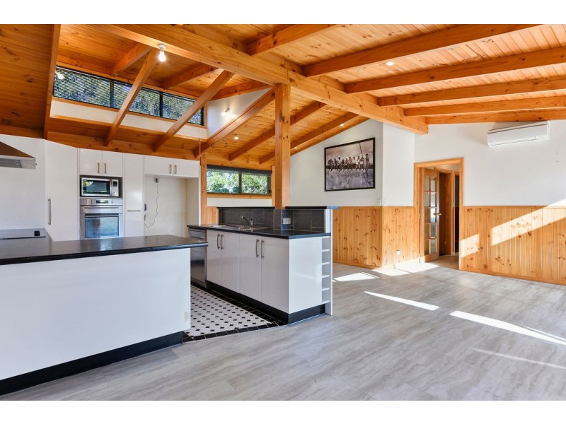 1 Young Street, Carlton TAS 7173