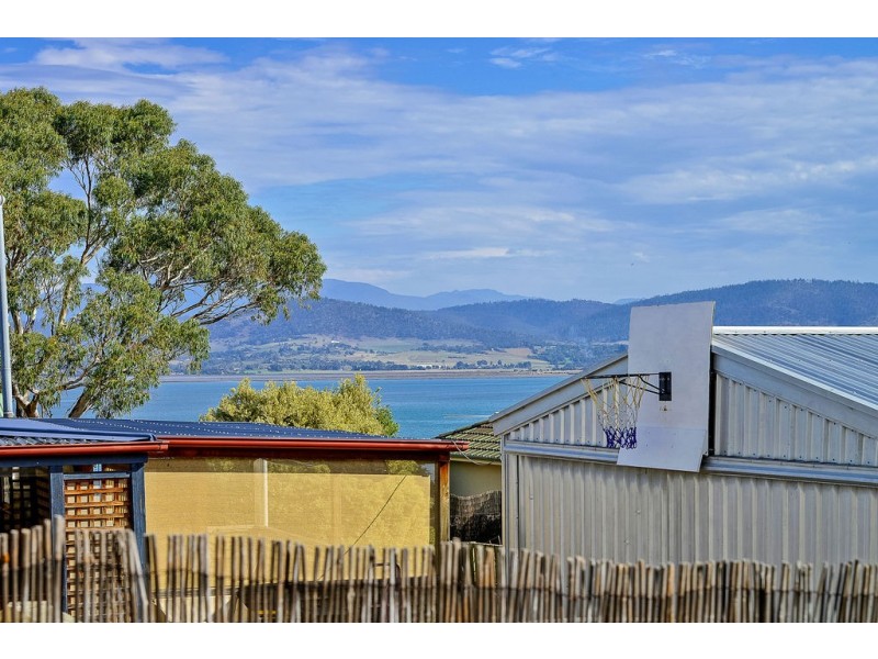 Unit 8/11 Toongabbie Street, Midway Point TAS 7171