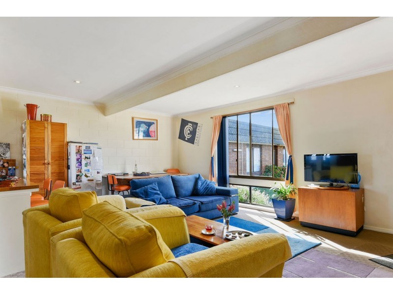 Unit 8/11 Toongabbie Street, Midway Point TAS 7171