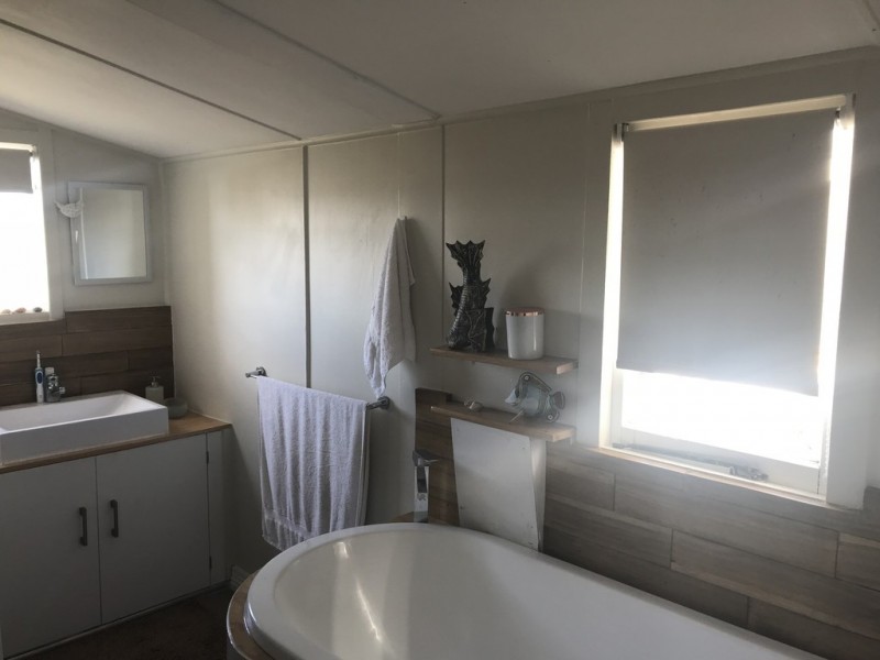 30 HIGH STREET, Pontypool TAS 7190