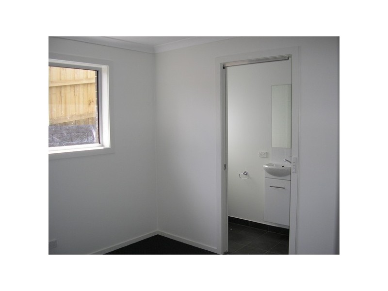 2/55 Horizons Drive, Sorell TAS 7172