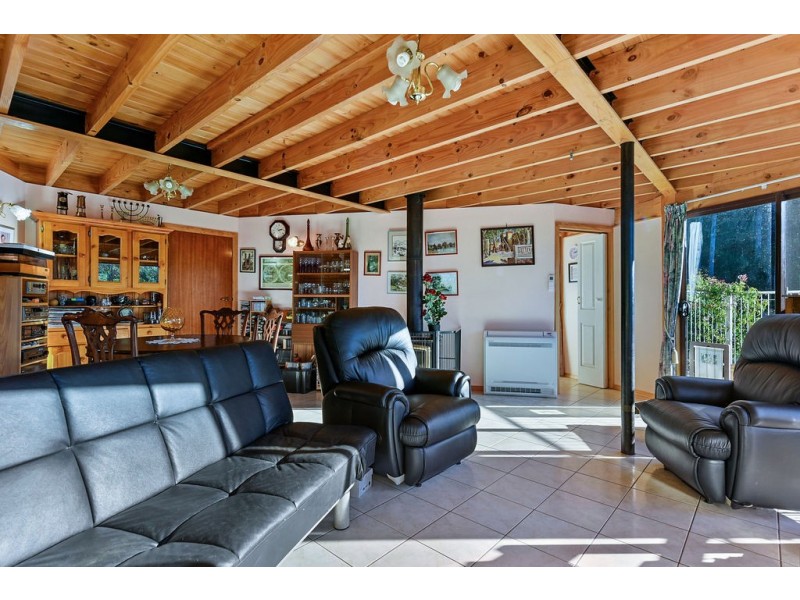46 Waterfall Bay Road, Eaglehawk Neck TAS 7179
