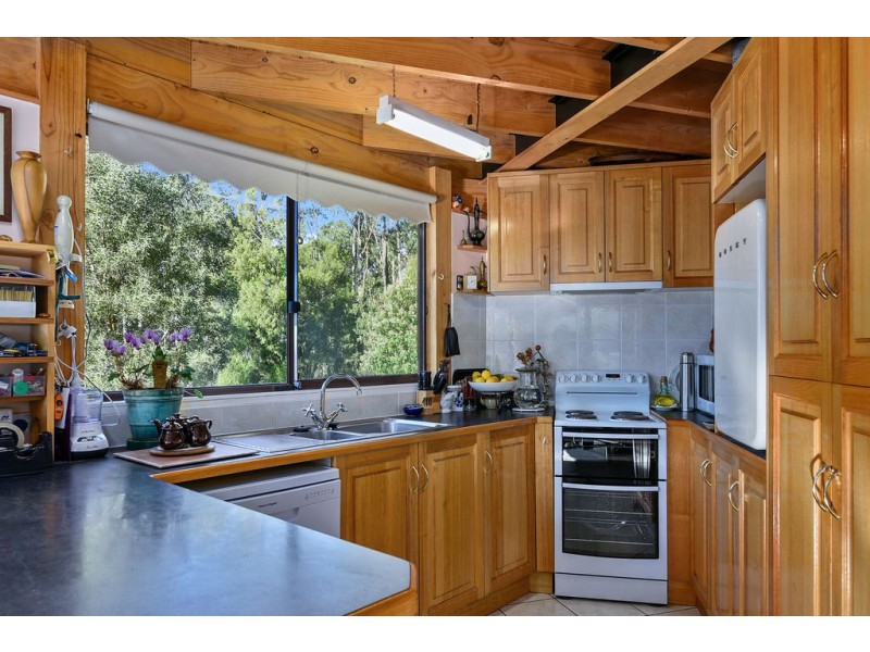 46 Waterfall Bay Road, Eaglehawk Neck TAS 7179