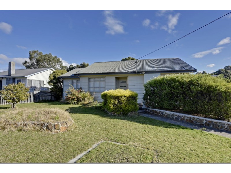14 Erebus Street, Warrane TAS 7018
