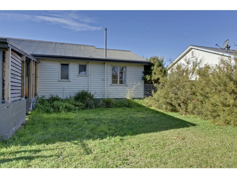 14 Erebus Street, Warrane TAS 7018