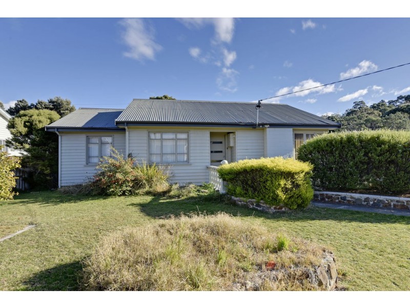 14 Erebus Street, Warrane TAS 7018