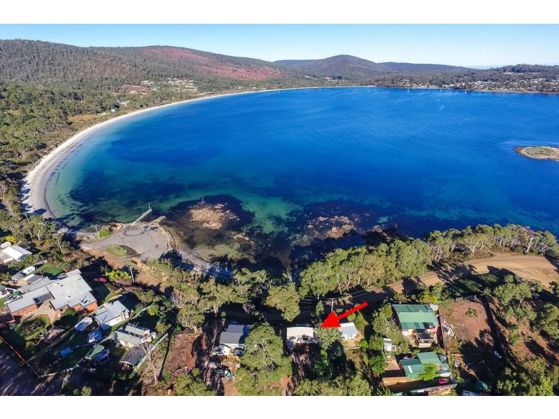 42 Apex Point Road, White Beach TAS 7184