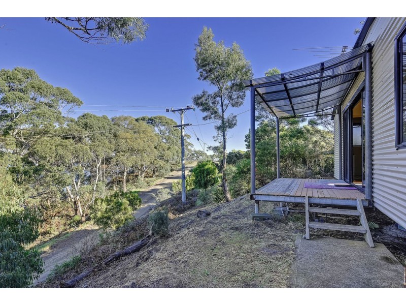 42 Apex Point Road, White Beach TAS 7184