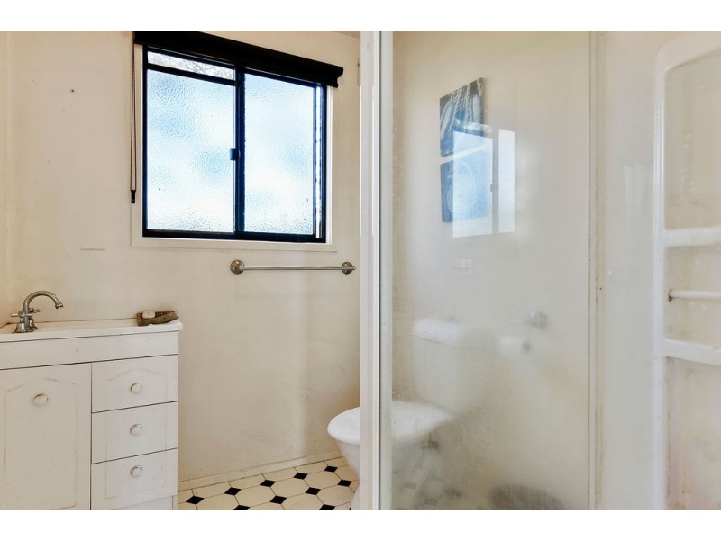 42 Apex Point Road, White Beach TAS 7184