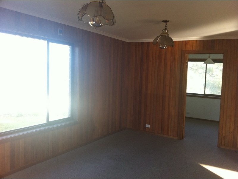 2 Craigs Hill Road, Boomer Bay TAS 7177