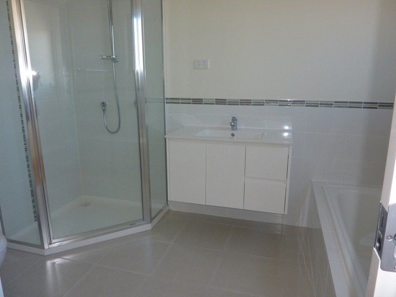 1/20 North Sun Place, Midway Point TAS 7171