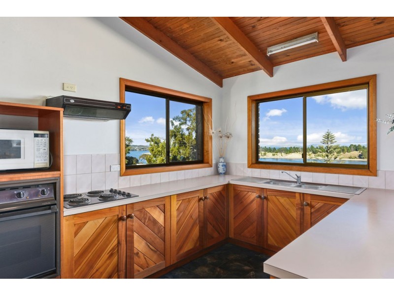 164 Lewisham Scenic Drive, Lewisham TAS 7173