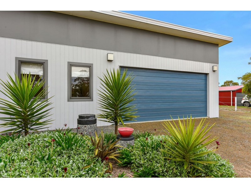 2 Gate Five Road, Carlton River TAS 7173