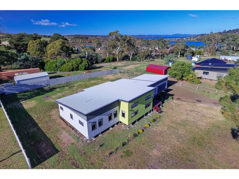 2 Gate Five Road, Carlton River TAS 7173