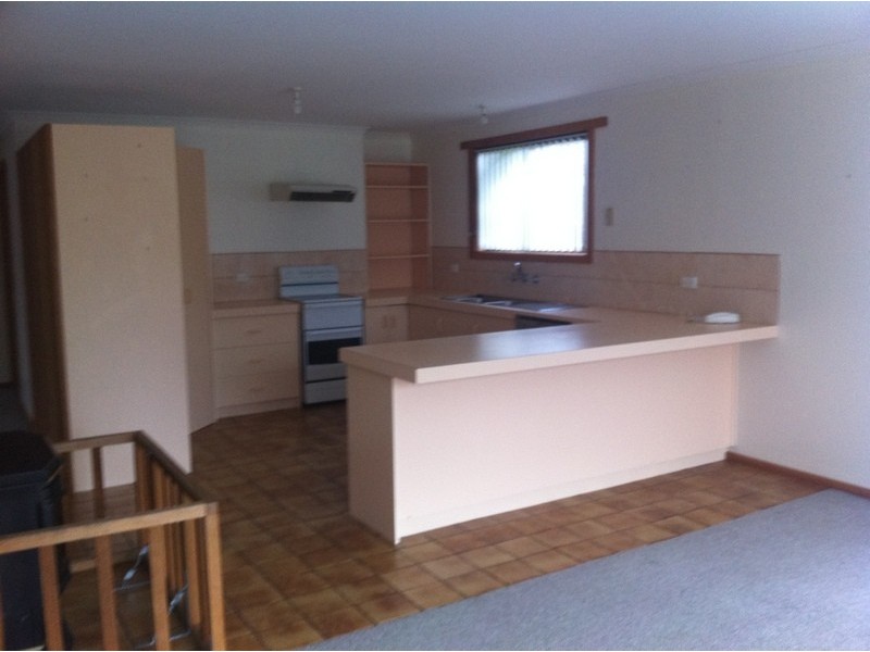 20 Winston Avenue, Seven Mile Beach TAS 7170