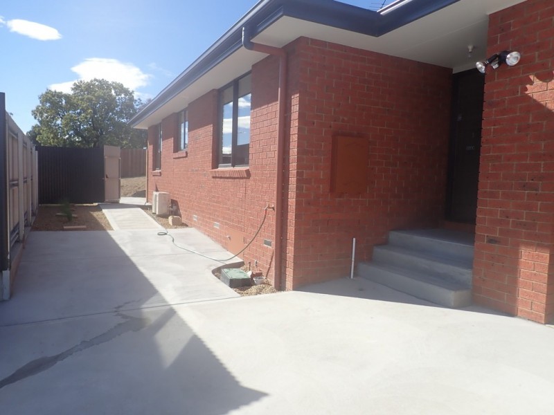 2/3 Suva Street, Midway Point TAS 7171