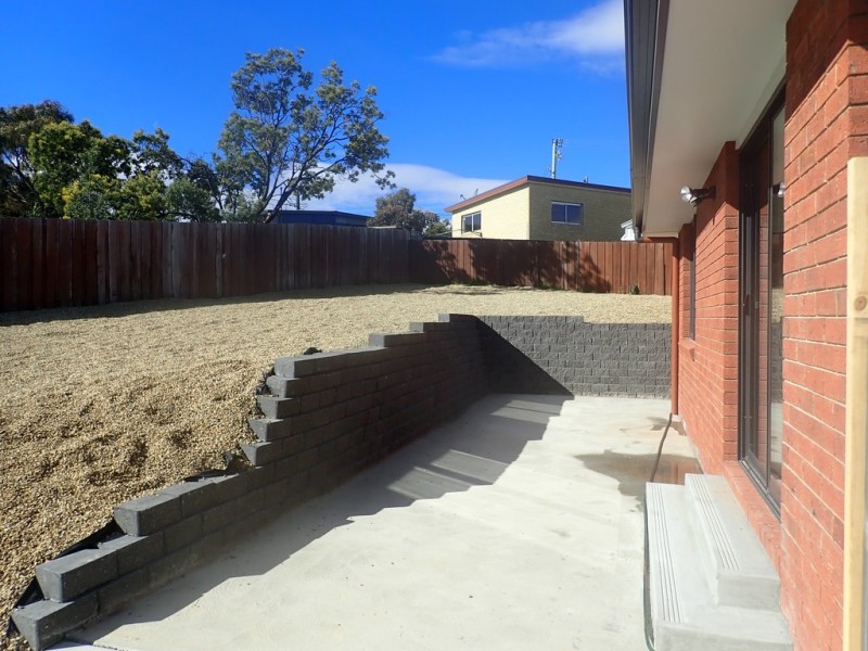 2/3 Suva Street, Midway Point TAS 7171