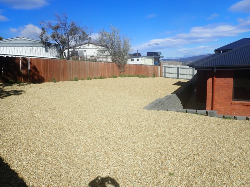 2/3 Suva Street, Midway Point TAS 7171