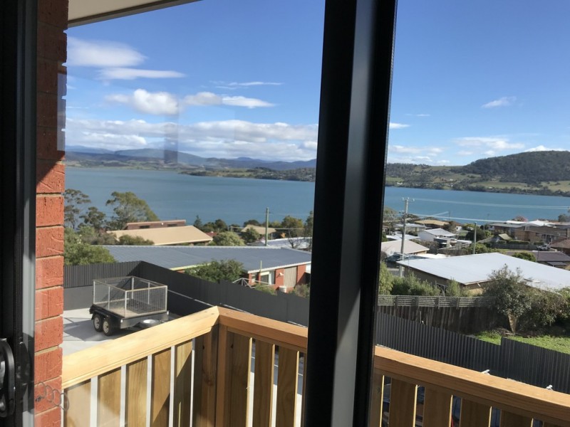 3/3 Suva Street, Midway Point TAS 7171