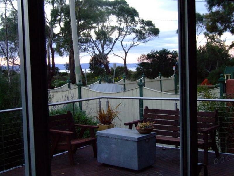 4 Carbarita Street, Lauderdale TAS 7021