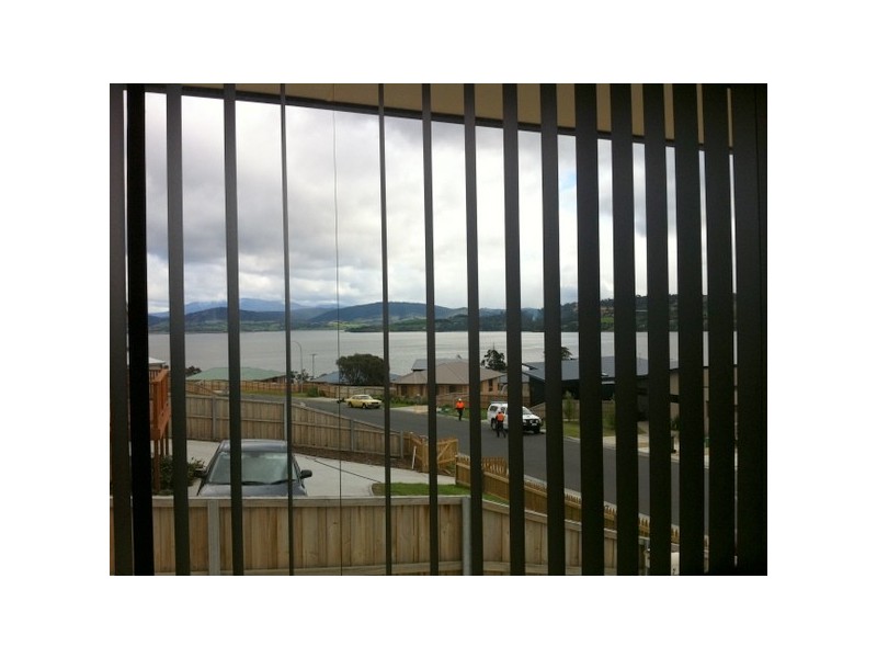 1/62 Reynolds Road, Midway Point TAS 7171