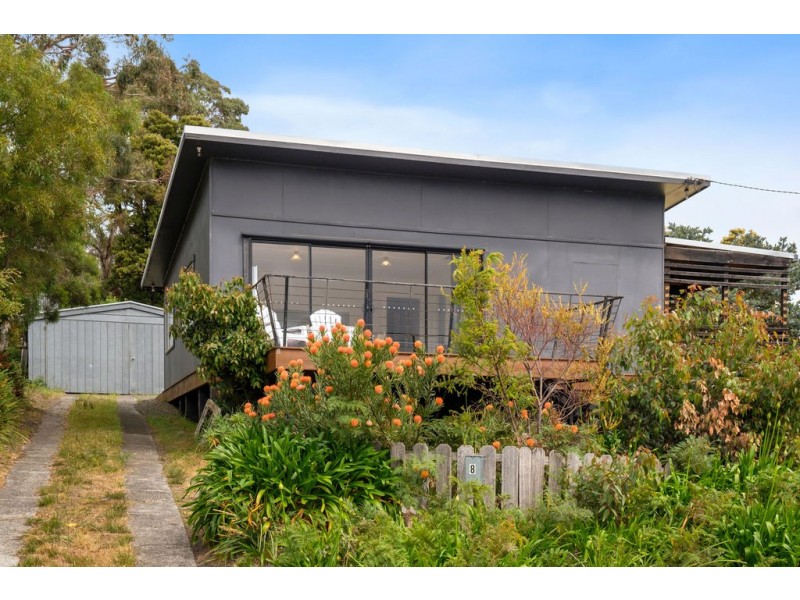 8 Little Falcon Street, Primrose Sands TAS 7173