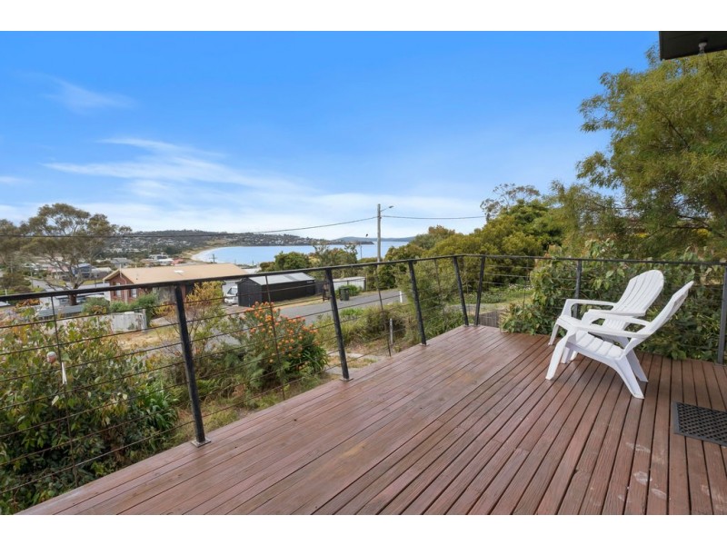 8 Little Falcon Street, Primrose Sands TAS 7173