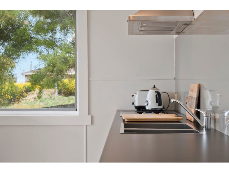 8 Little Falcon Street, Primrose Sands TAS 7173