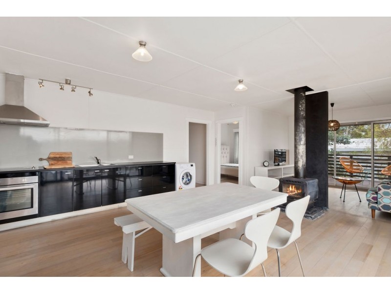 8 Little Falcon Street, Primrose Sands TAS 7173