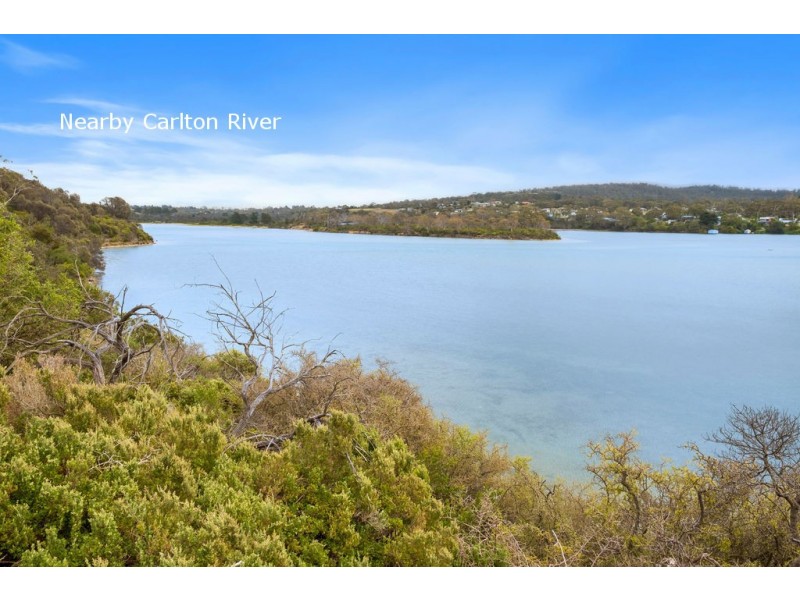 8 Little Falcon Street, Primrose Sands TAS 7173