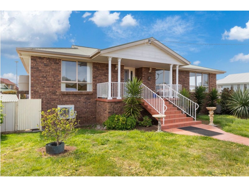 39 Gordon Street, Swansea TAS 7190