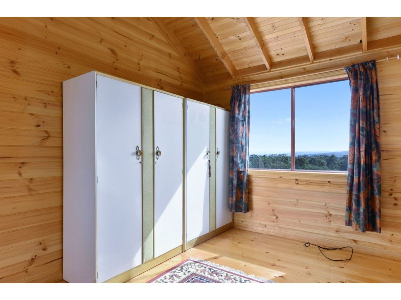 315 Gwandalan Road, Sloping Main TAS 7186