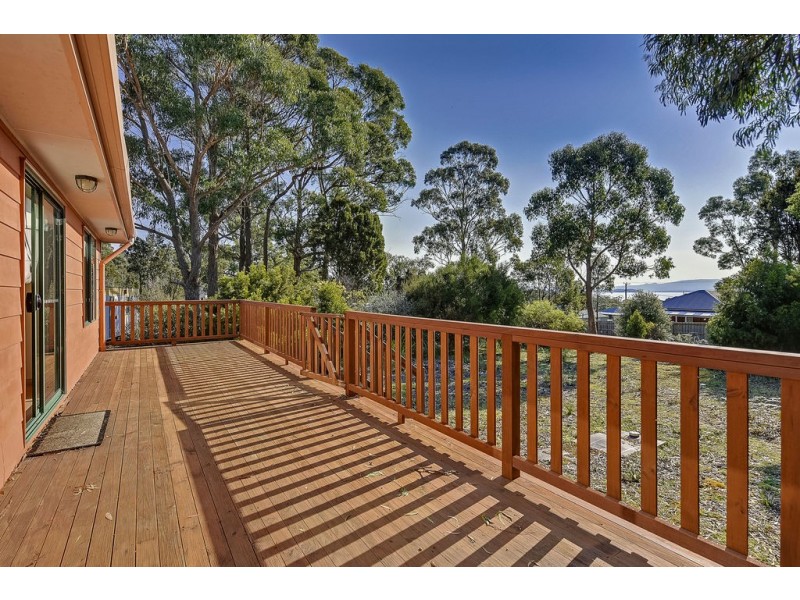 6 Lily Street, White Beach TAS 7184
