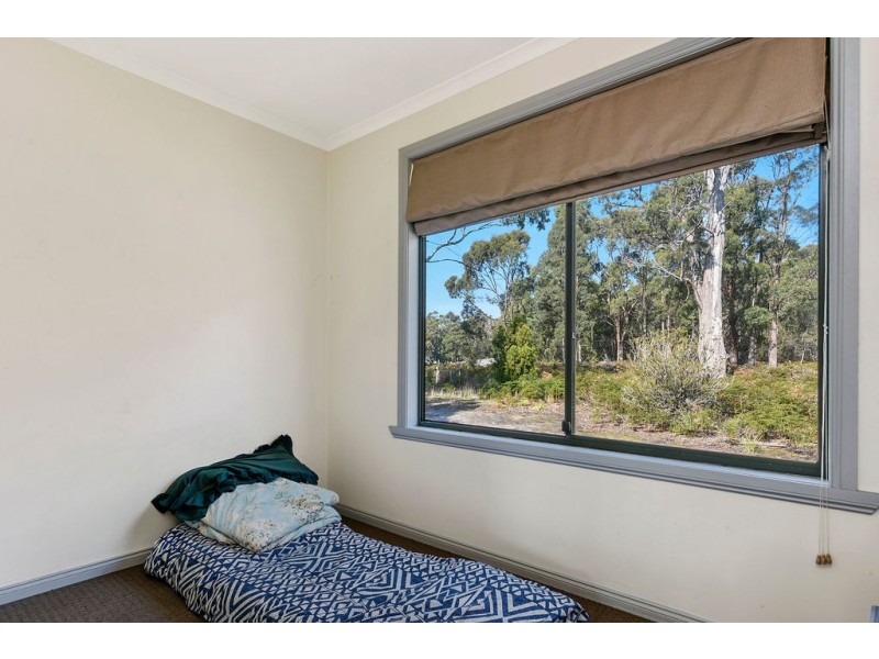 6 Lily Street, White Beach TAS 7184
