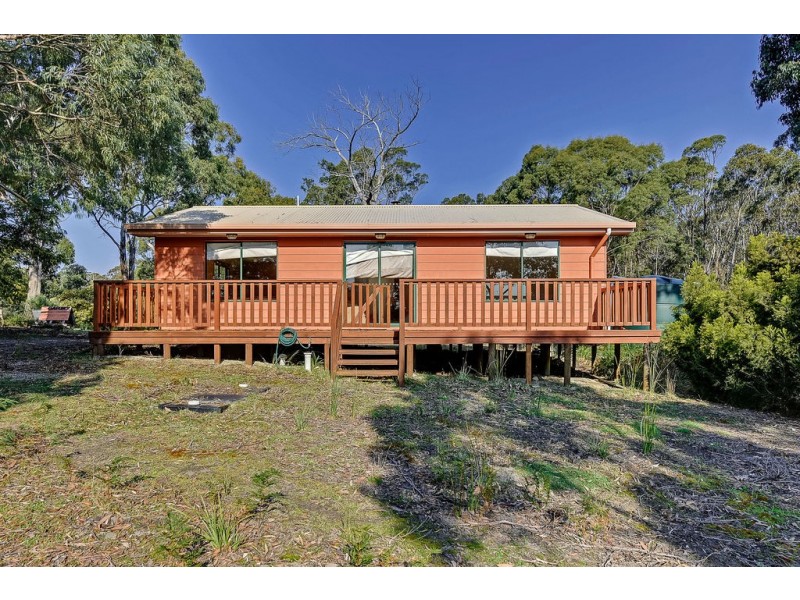 6 Lily Street, White Beach TAS 7184