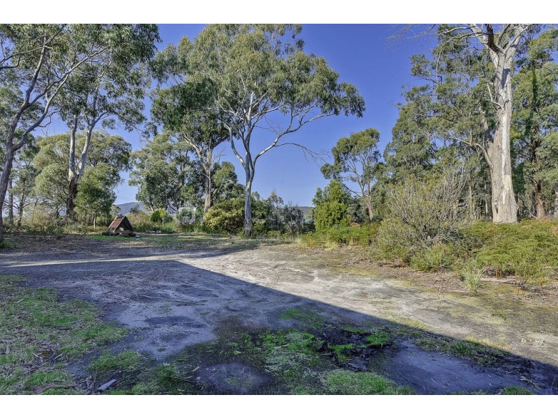 6 Lily Street, White Beach TAS 7184