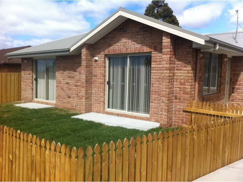 1/42-44 Raynors Road, Midway Point TAS 7171