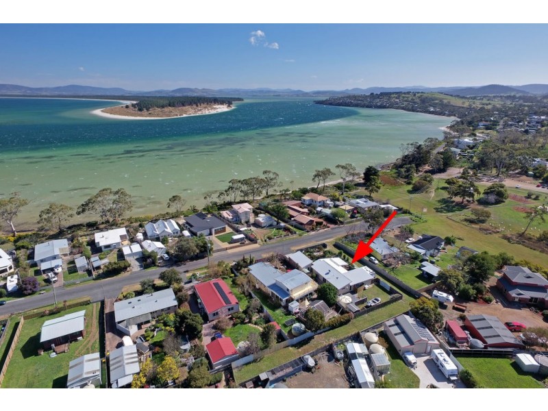 30 First Avenue, Dodges Ferry TAS 7173