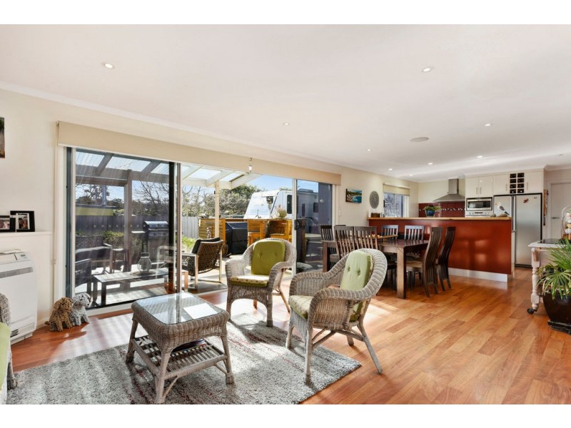 30 First Avenue, Dodges Ferry TAS 7173