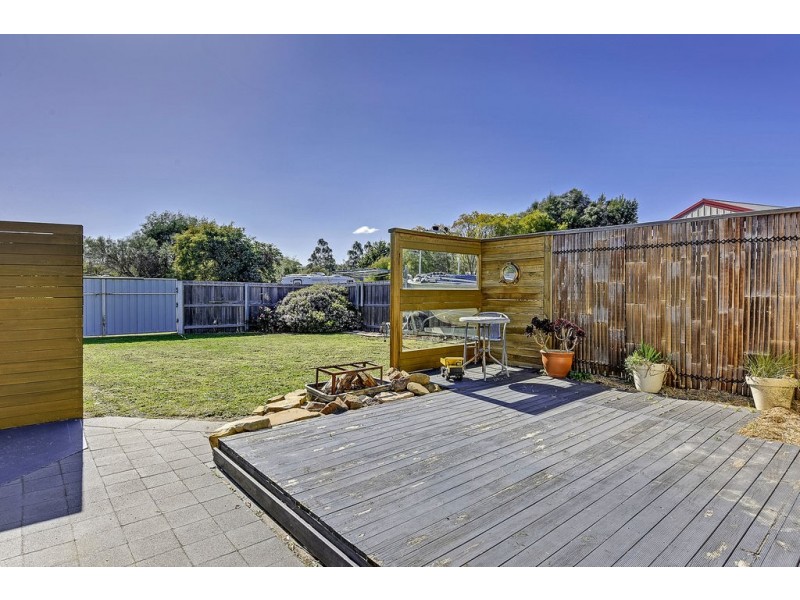 30 First Avenue, Dodges Ferry TAS 7173