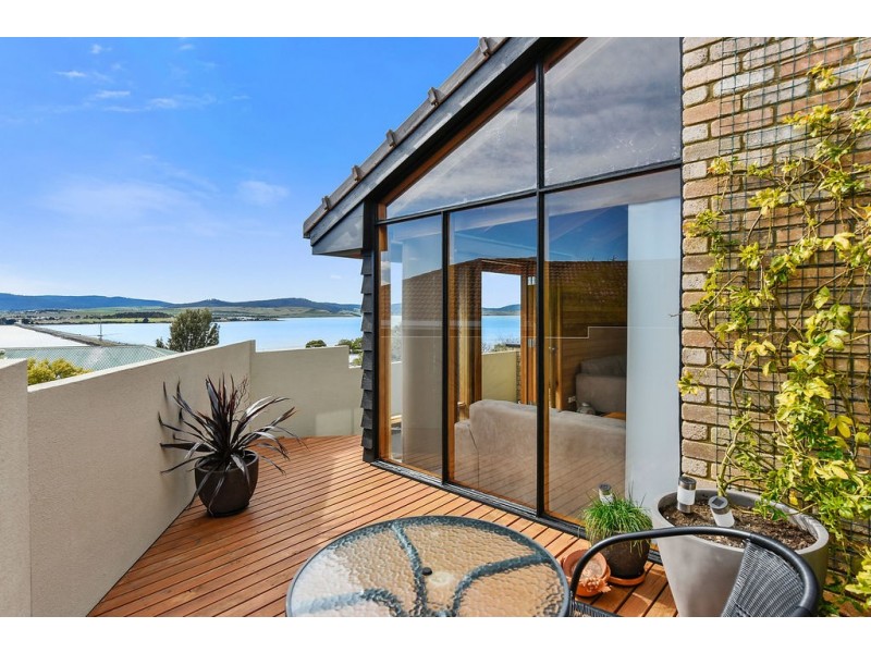 7 Third Avenue, Midway Point TAS 7171