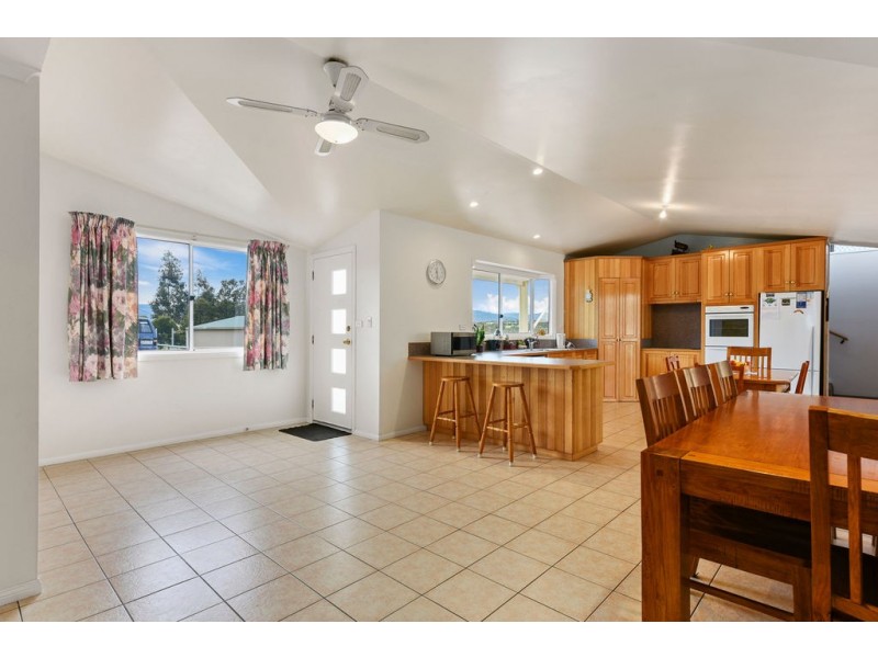 73 Weston Hill Road, Sorell TAS 7172