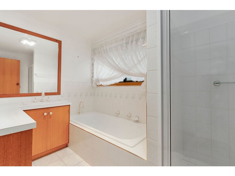 144 Apex Point Road, White Beach TAS 7184