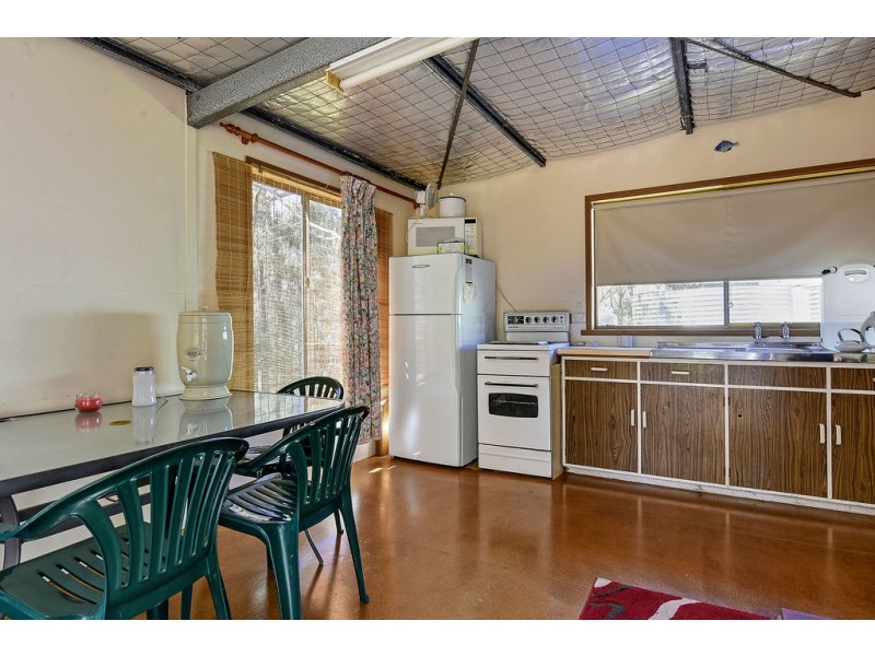 562 White Beach Road, White Beach TAS 7184