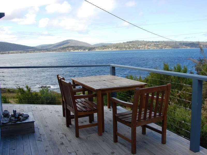 148 Apex Point Road, White Beach TAS 7184