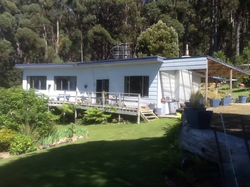 335 Pirates Bay Drive, Eaglehawk Neck TAS 7179