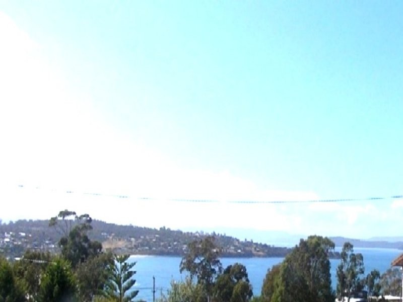 16 Kestrel Street, Primrose Sands TAS 7173